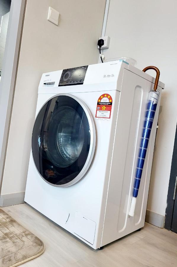 Apartment Jesselton Quay Sea View With Washing Machine Kota Kinabalu