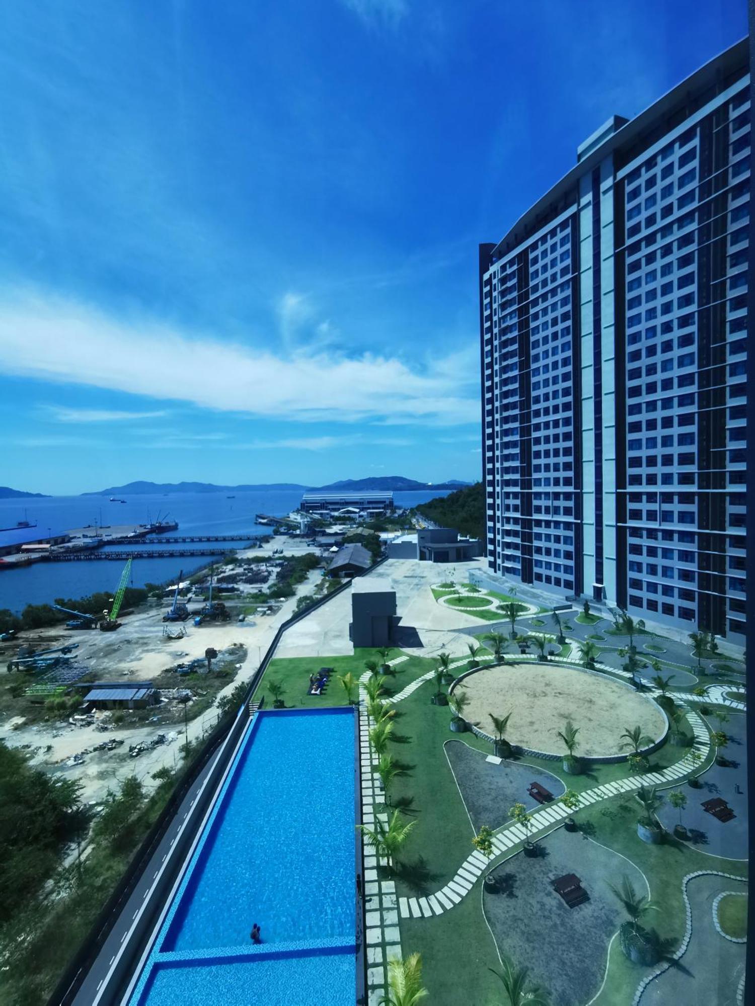 Jesselton Quay Sea View With Washing Machine *